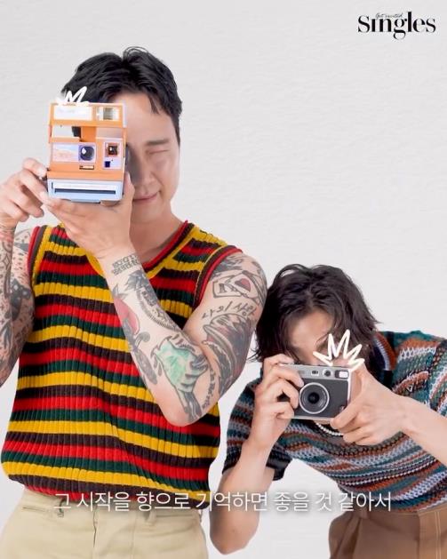 Singles 포트폴리오의 촬영 장면